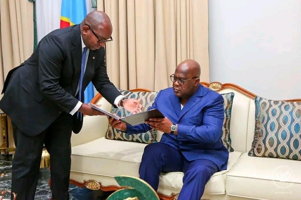 RDC: Le président Felix Tshisekedi autorise Sama Lukonde et son équipe à expédier les affaires courantes jusqu’à l’installation du nouveau gouvernement.